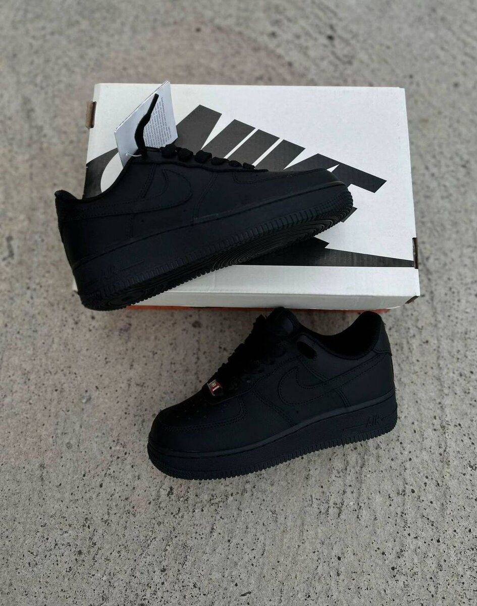 Chaussures Nike Air Force 1
