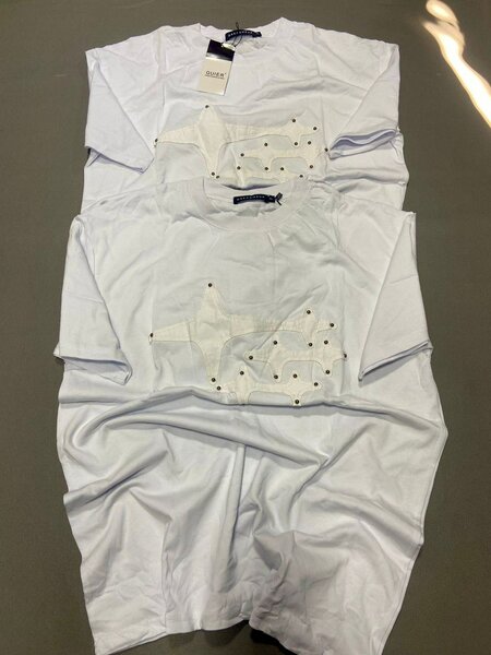 T-shirt en coton avec étoiles