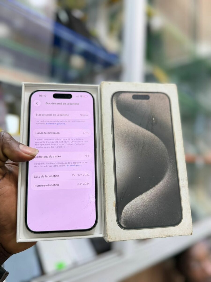 15Pro Max 128Go second main