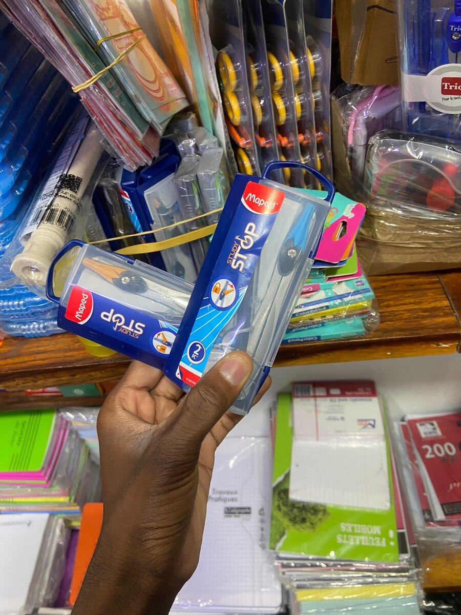 Compas Maped avec Étui