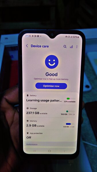 Samsung A15 ...256gig...8gig ram...
