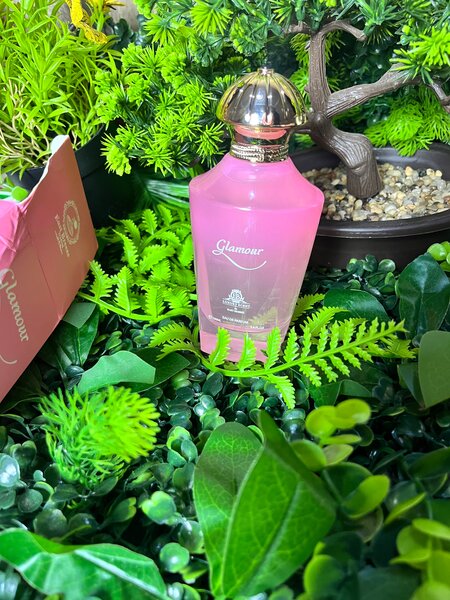 Parfum féminin Yara Glamour