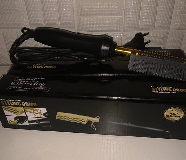 Hotcombs/detangling brushes