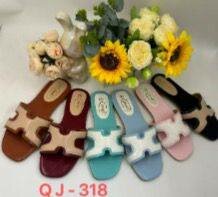 Sandales colorées élégantes