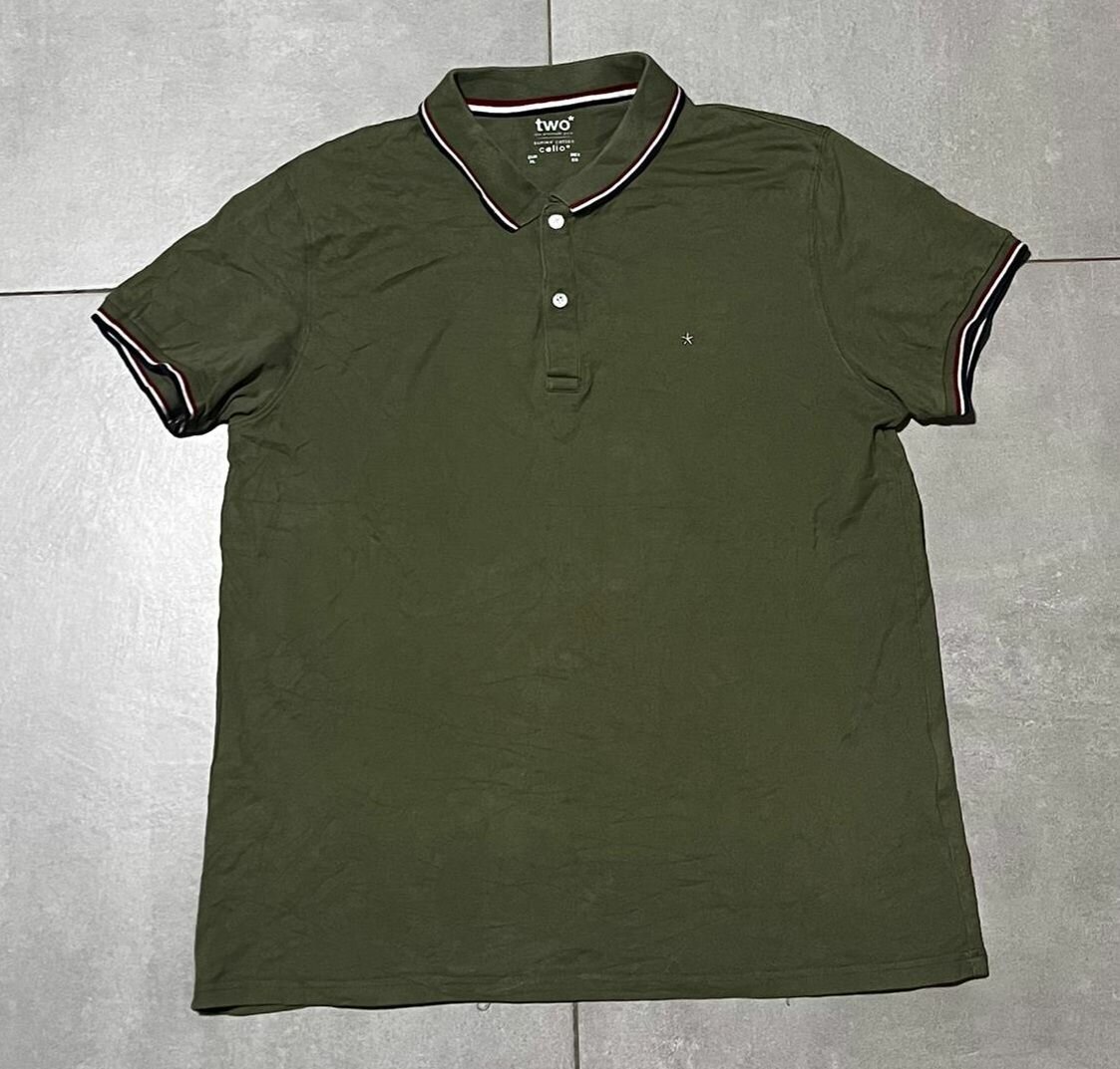 Polo et tee-shirt