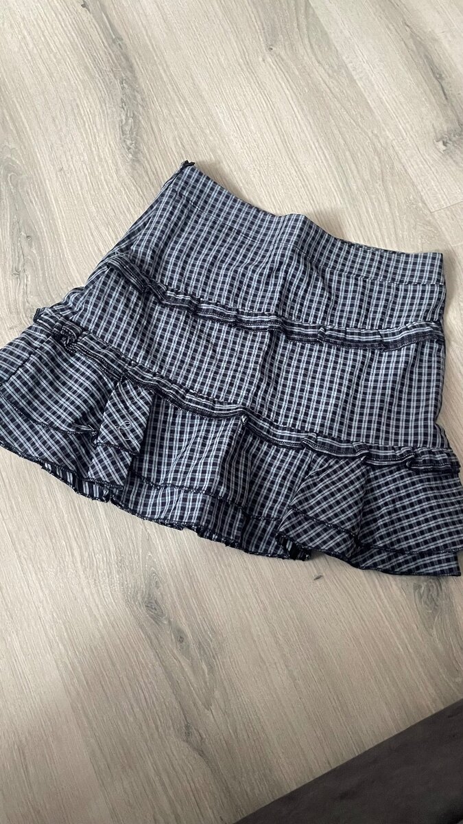 юбка в клетку в стиле ретро