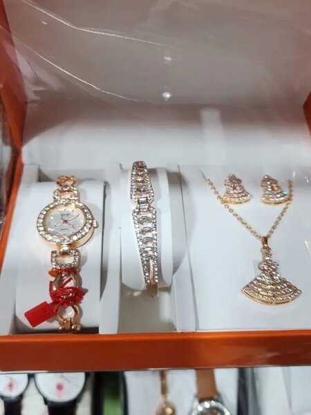 Ladies watch bracelet & chain set