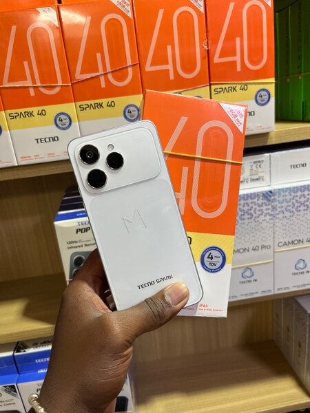 TECNO Spark 40 Smartphone