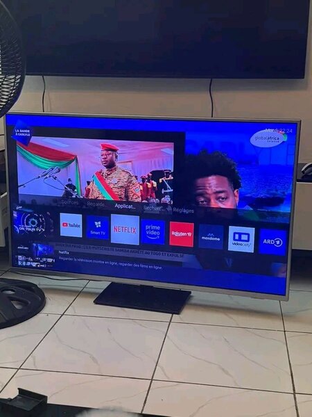 Téléviseur intelligent 4K Marc