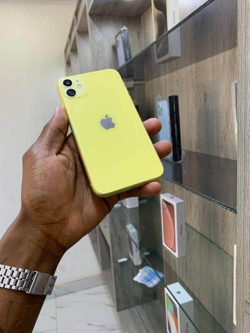 IPHONE 11 64GB