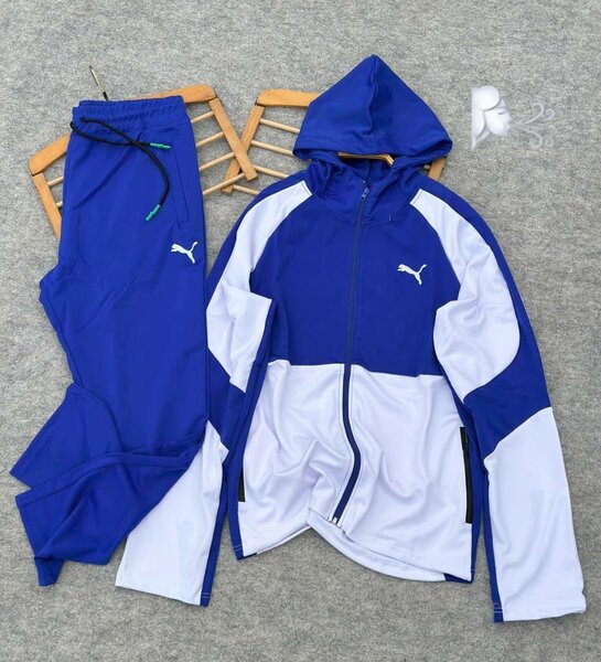 Ensemble de sport à capuche