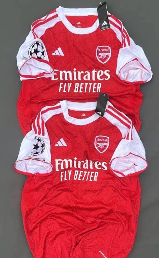 Maillots de football Adidas