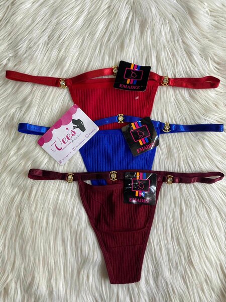 Strings et culottes pour femmes