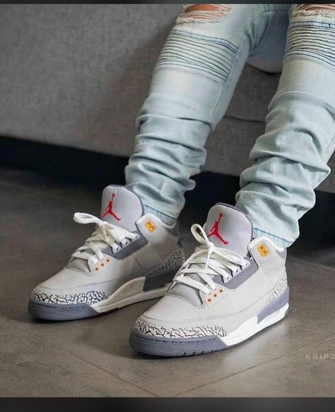 Jordan 3 sneakers