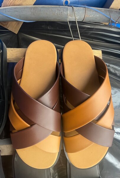 SANDALES MARRON EN CUIR