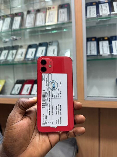 12 Rouge 64GB Ecran changer