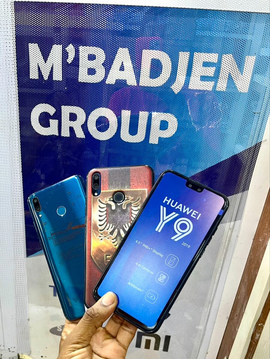 Huawei Y9 2019 Quasi neuf original  Rom 128Go Ram 6Go