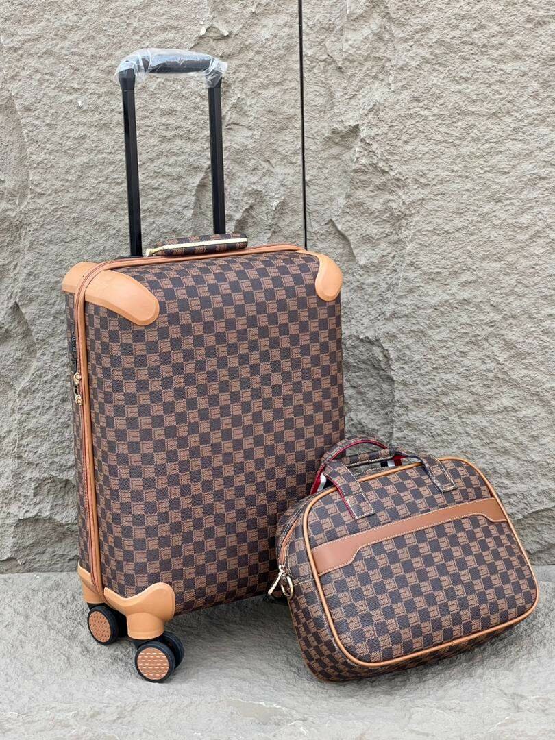Luxury travel set