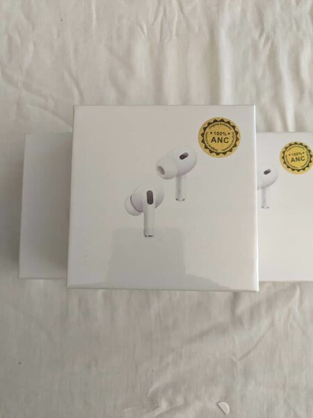 Original Apple Airpods pro2