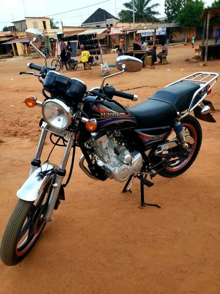 Moto Haouje puissante