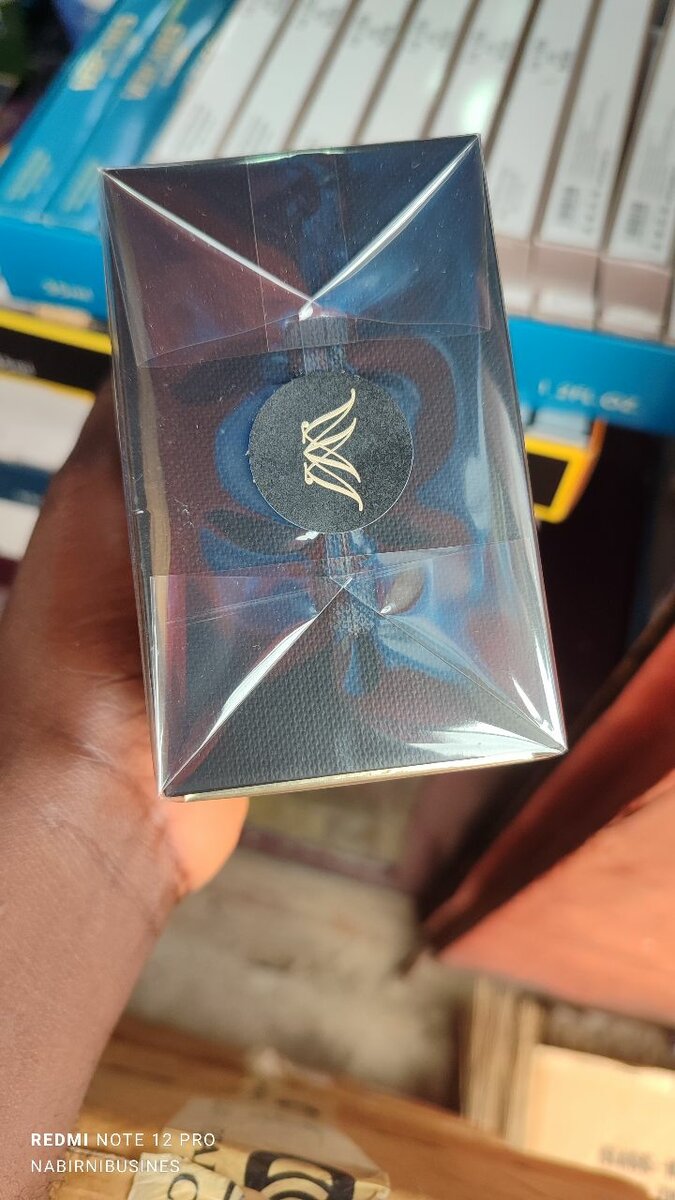 Maison Manel Oud Ambrosia Perfume