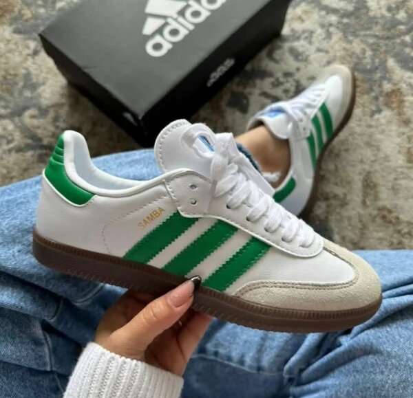 Adidas Samba Sneakers