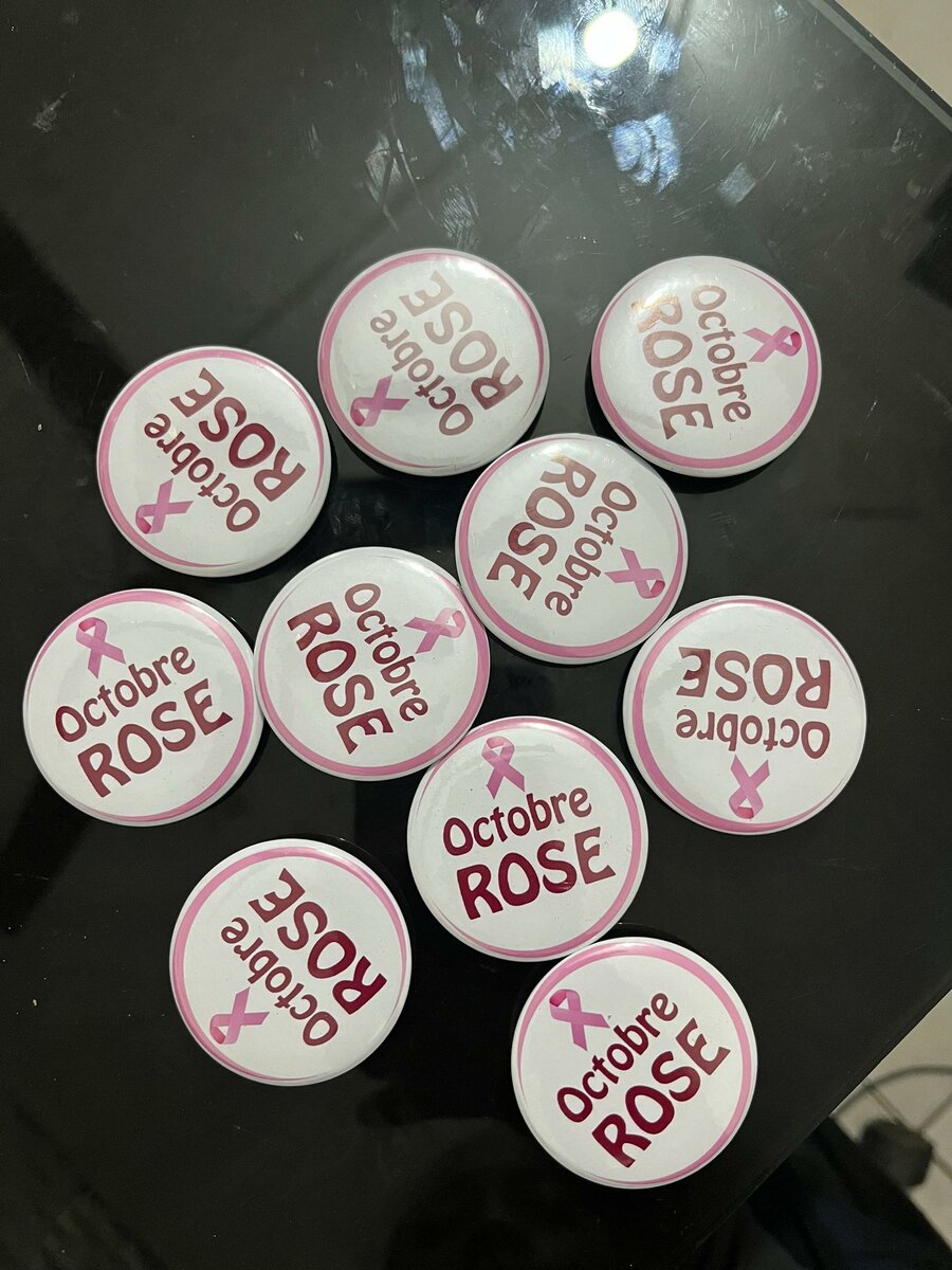 Badges Octobre Rose