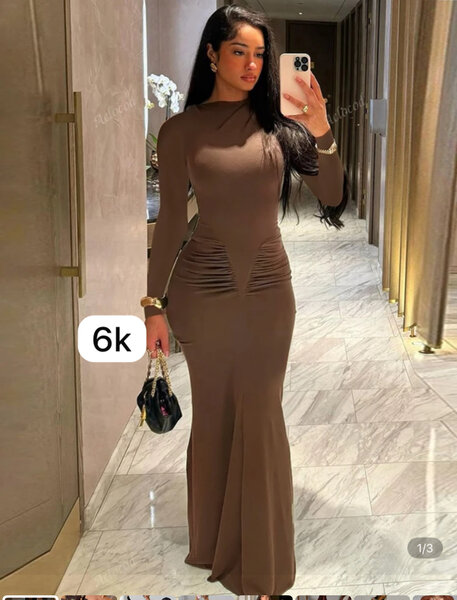 Robe longue élégante marron