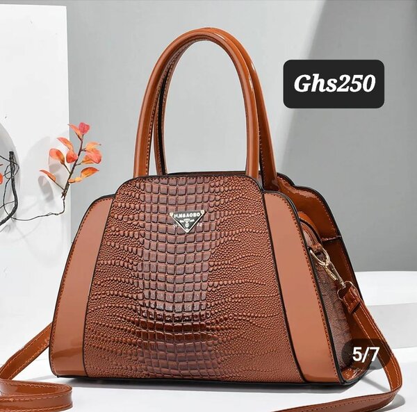 Classic alligator PU leather handbags for women