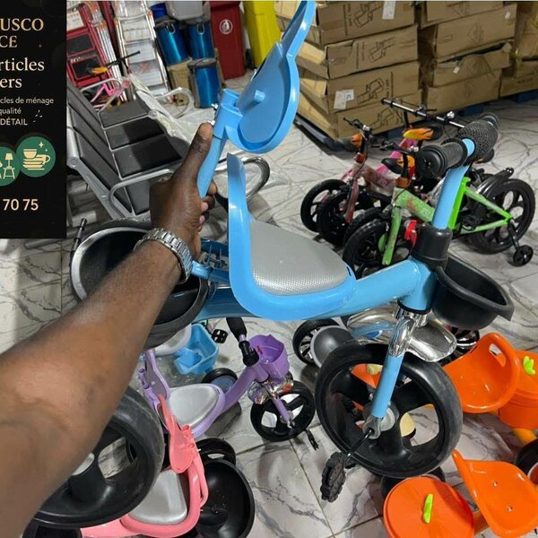 Tricycle Enfants Coloré