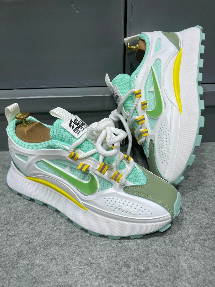 Baskets mode unisexes colorées