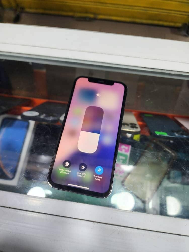 Iphone 12 pro 128 giga tout