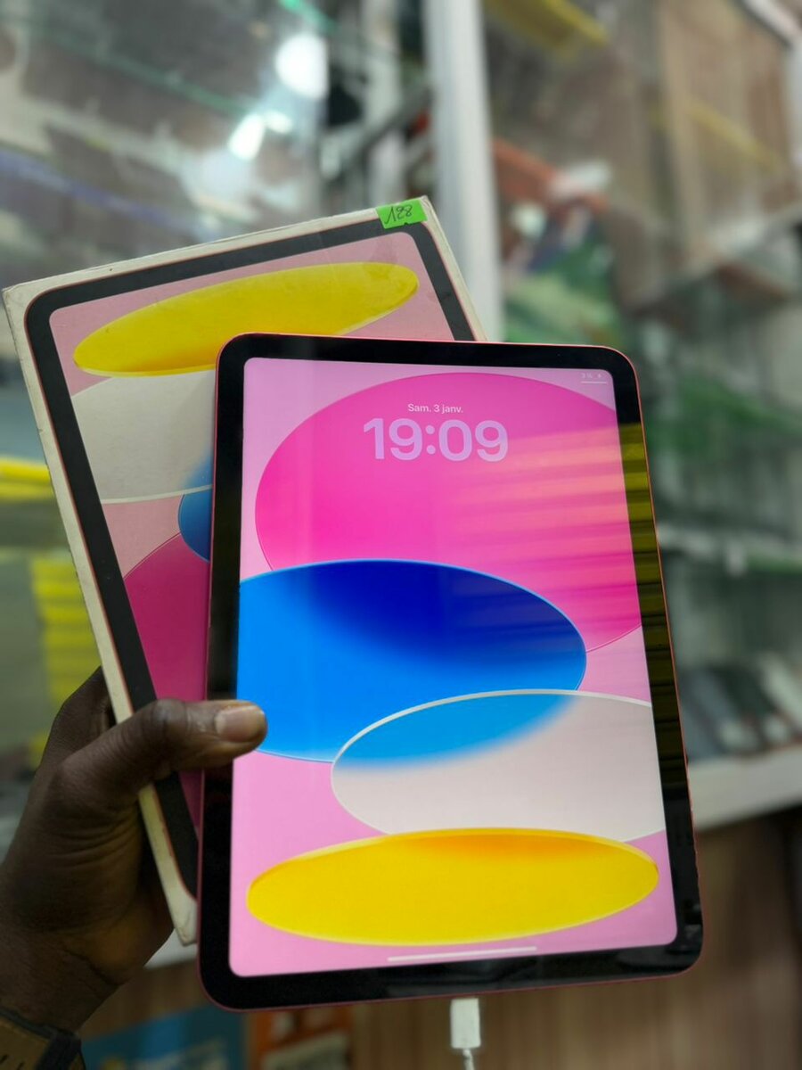 iPad 11th generation très prop