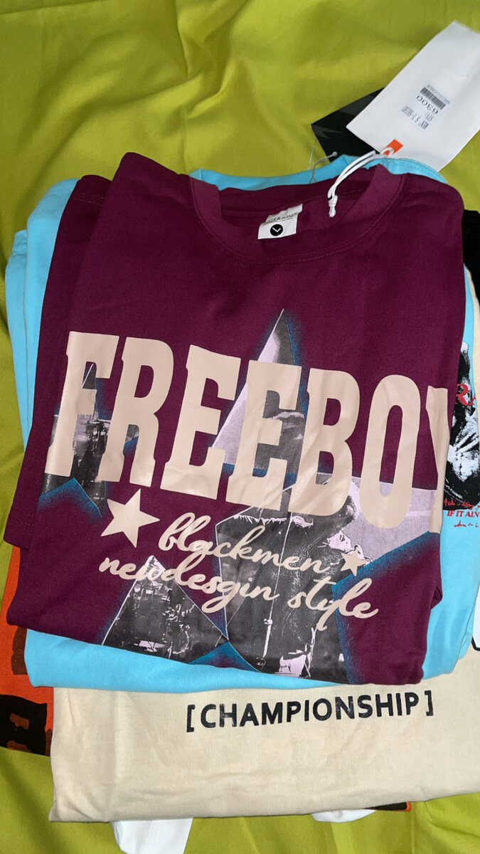 T-shirts imprimés tendance