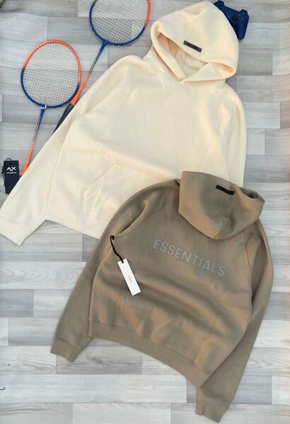 Sweat-shirts Essentials et Drew