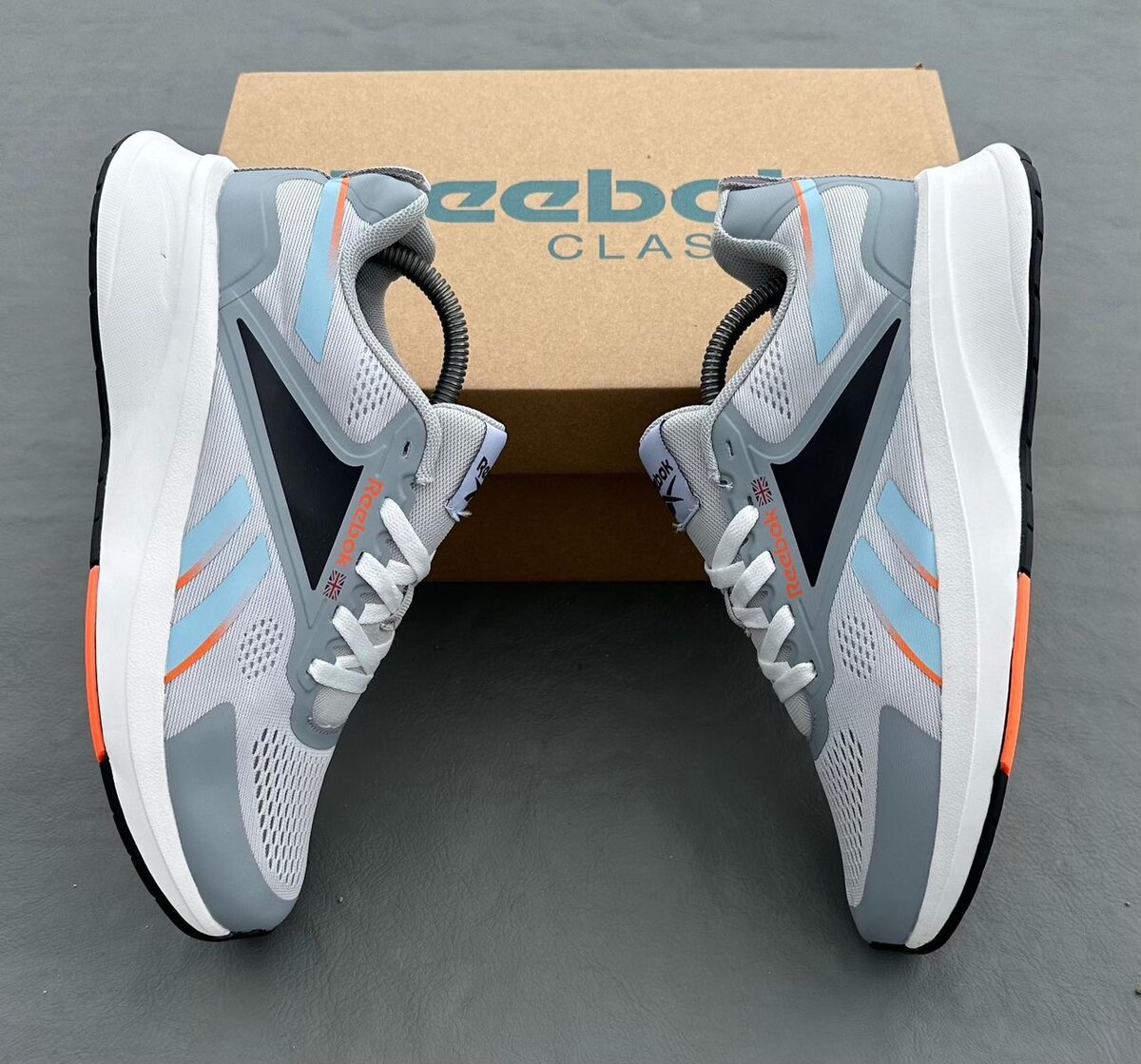 Baskets Reebok Classiques