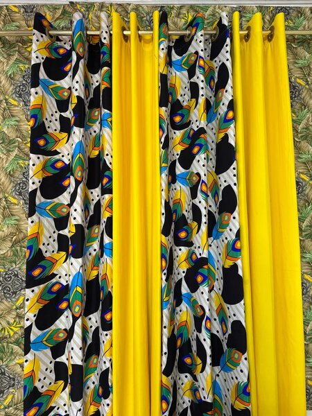 Rideaux modernes motifs paon et jaune