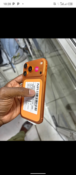 Téléphone portable NFC Orange