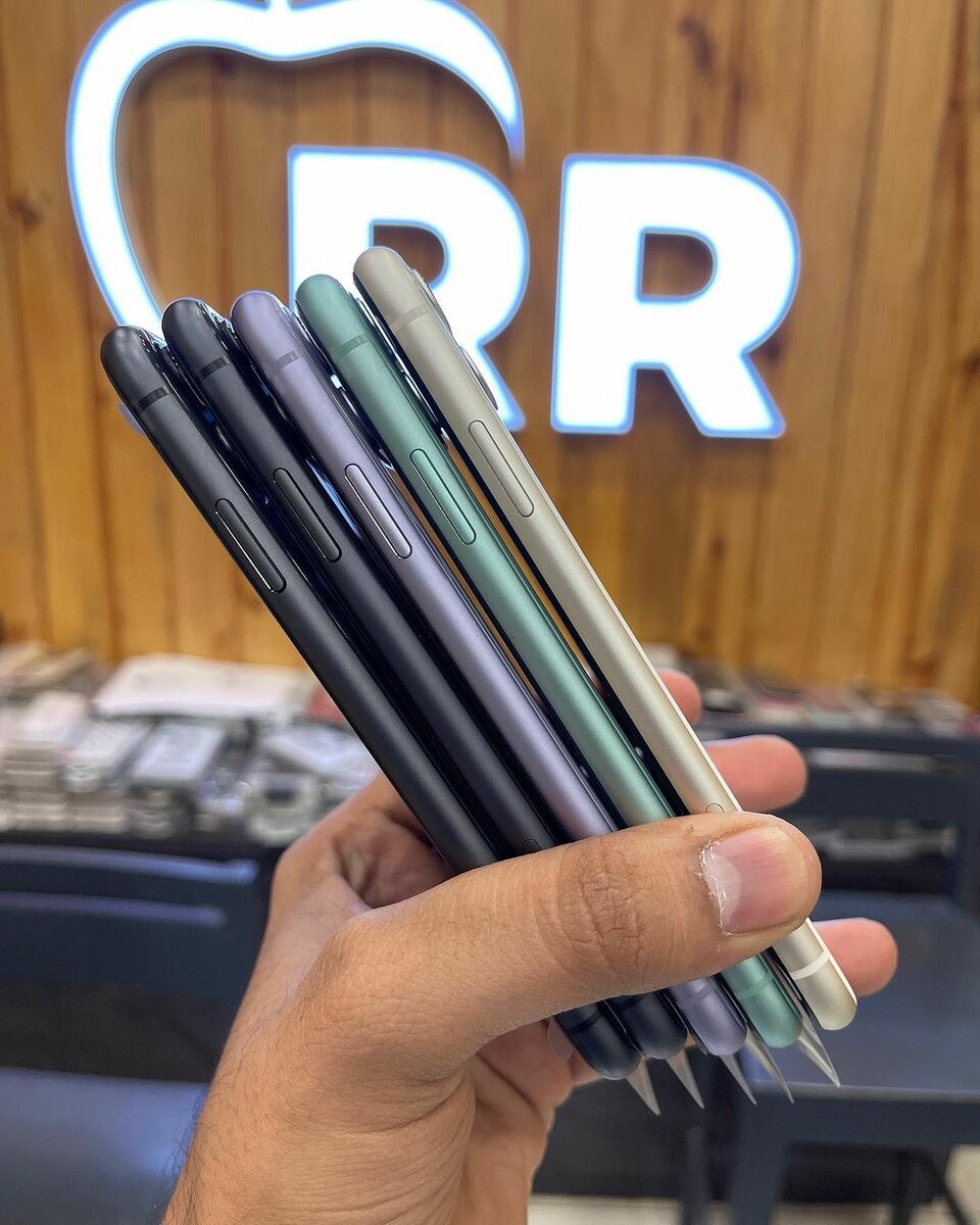 iPhone 11 64G quasi neuf