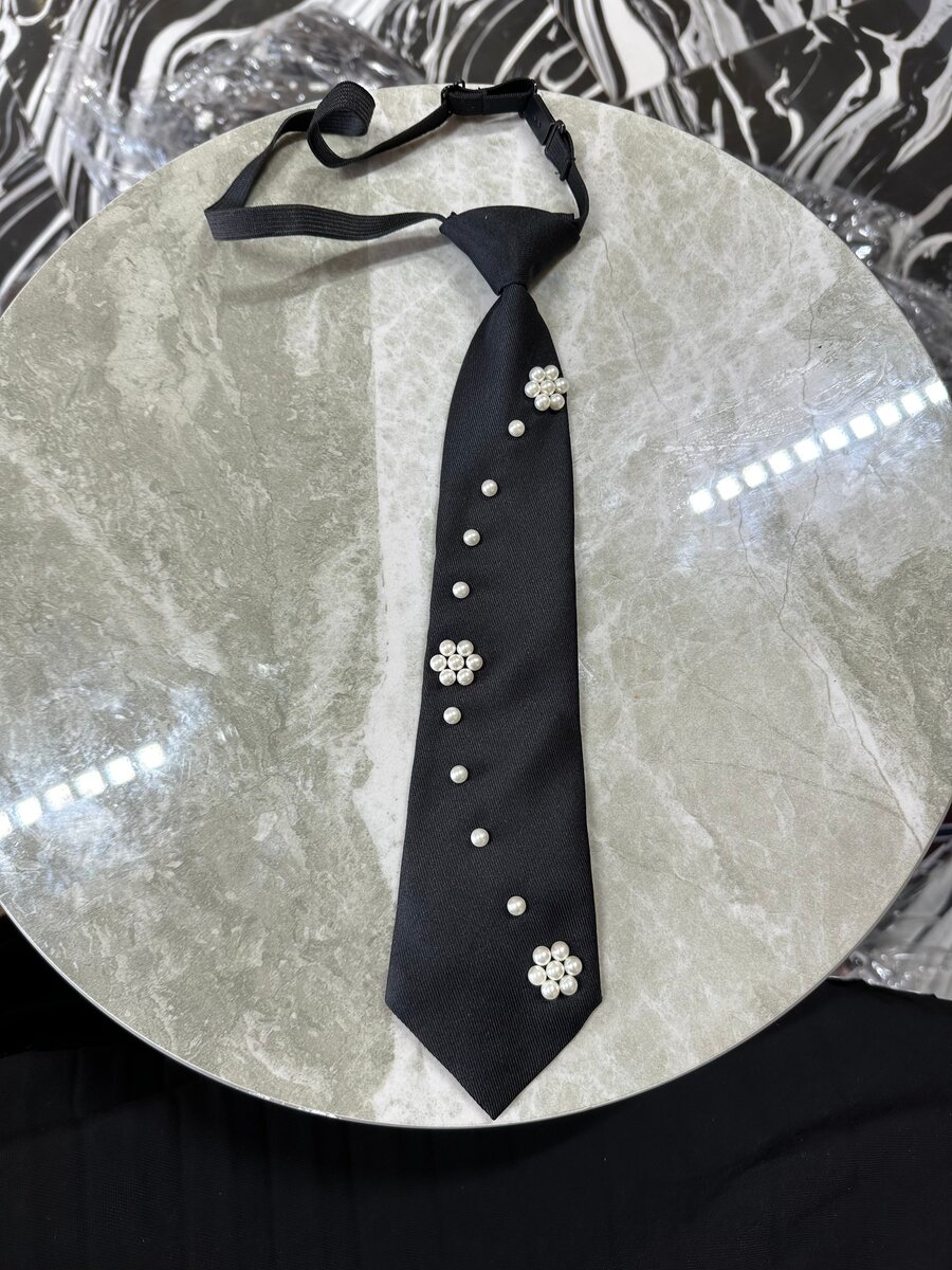 Cravates Élégantes Mode Déco