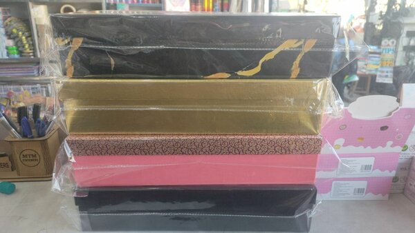 Suit boxes