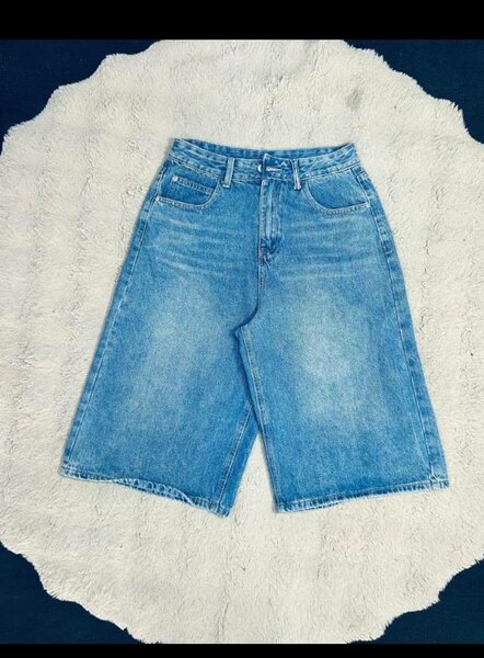 Bermudas en denim