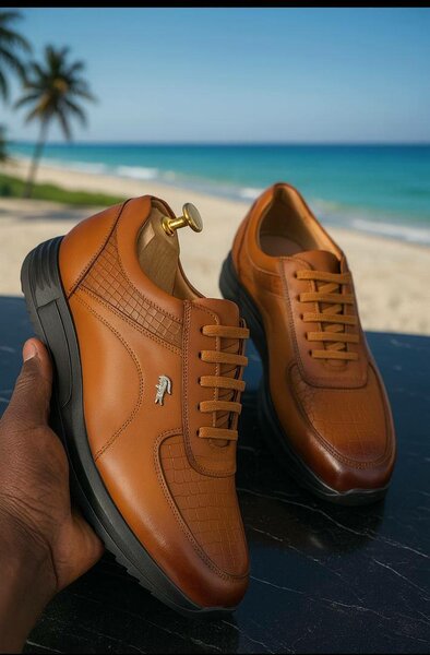 Chaussures en cuir élégantes homme