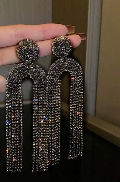 Серьги в форме медузы с кристаллами