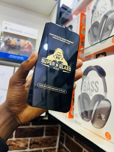 iPhone Screen protectors