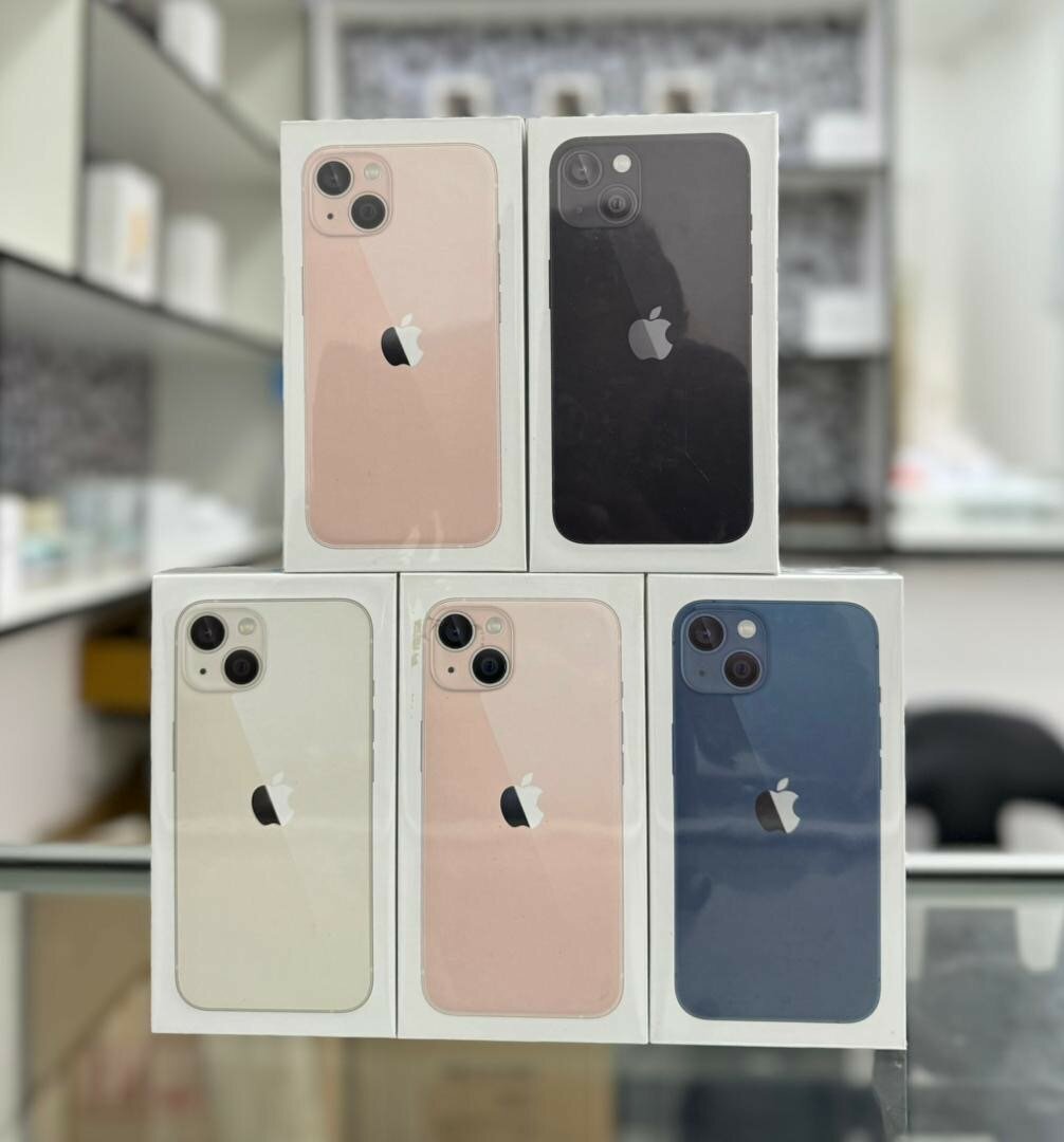 Brand New iphone 13 128 gb Uk product