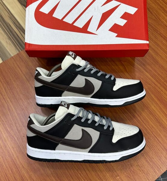 NIKE SB CLASSIC