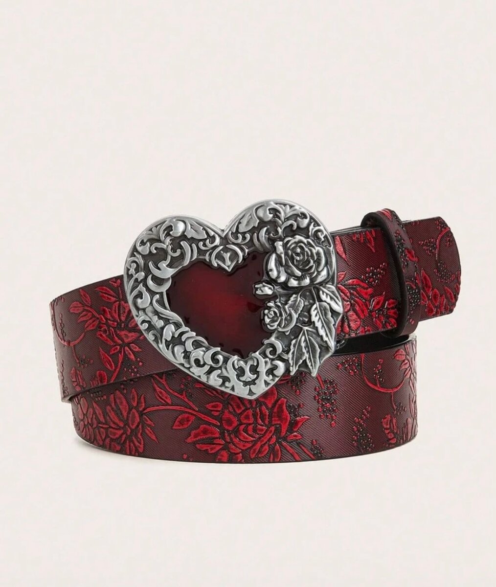 Ceinture fleurie avec boucle cœur