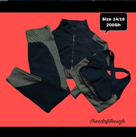 T-shirt and leggings set