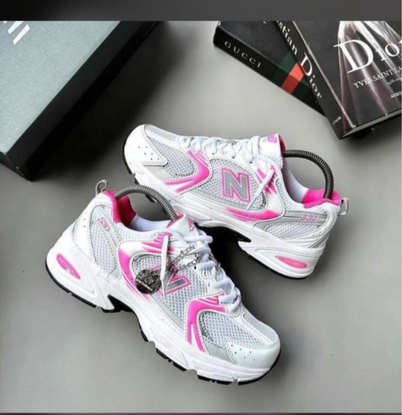 Baskets Femme Rose et Blanc